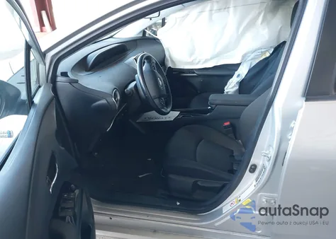 2021 Toyota Prius Prime Le из США, поврежденный, VIN JTDKAMFP9M3187986